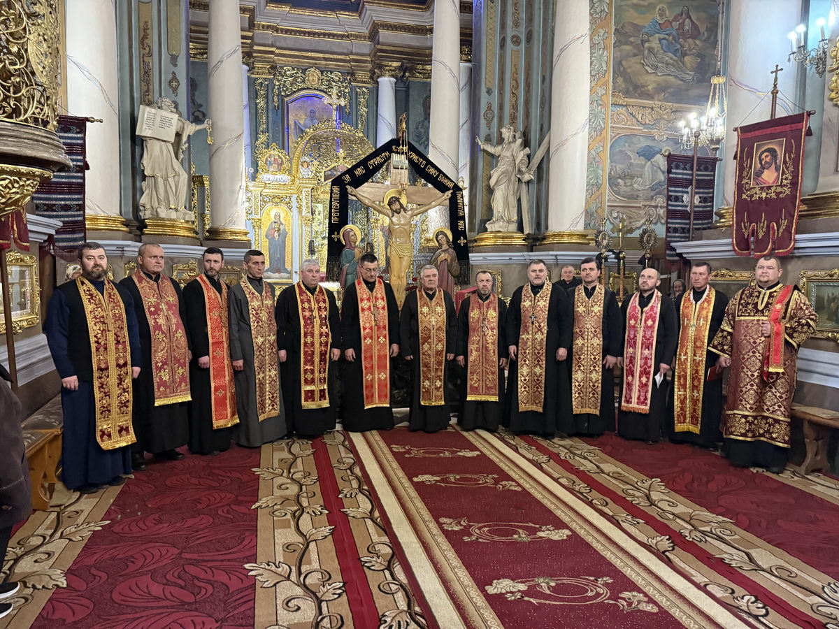 Відправа Хресної дороги у Свято-Покровському кафедральному соборі